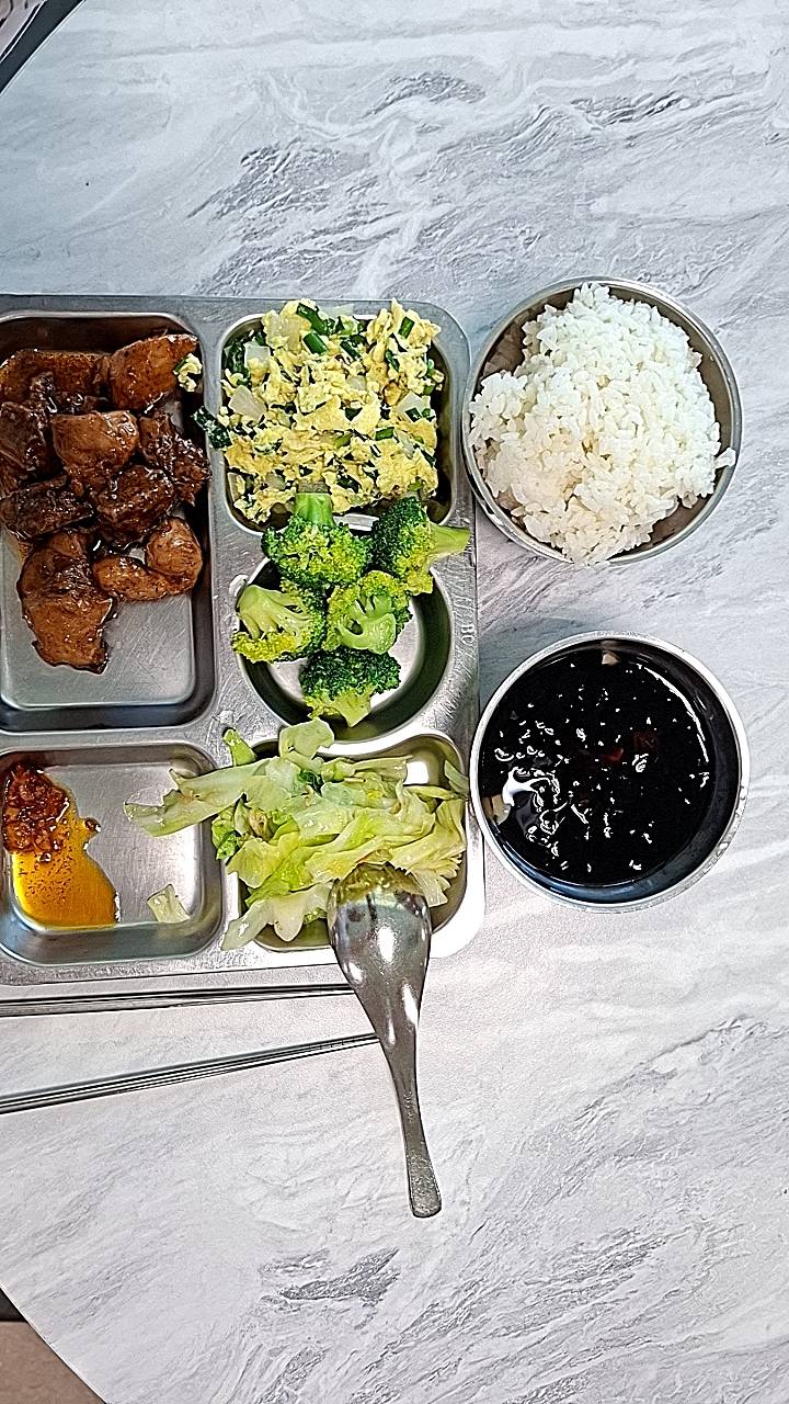 20250814環保餐具環保減碳。百萬餐桌減碳任務。