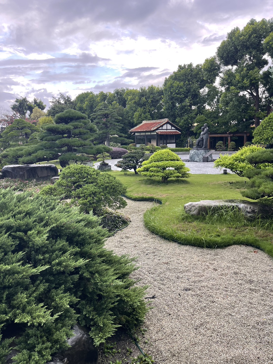 彰化縣永靖鄉成美文化園，雨後即景！